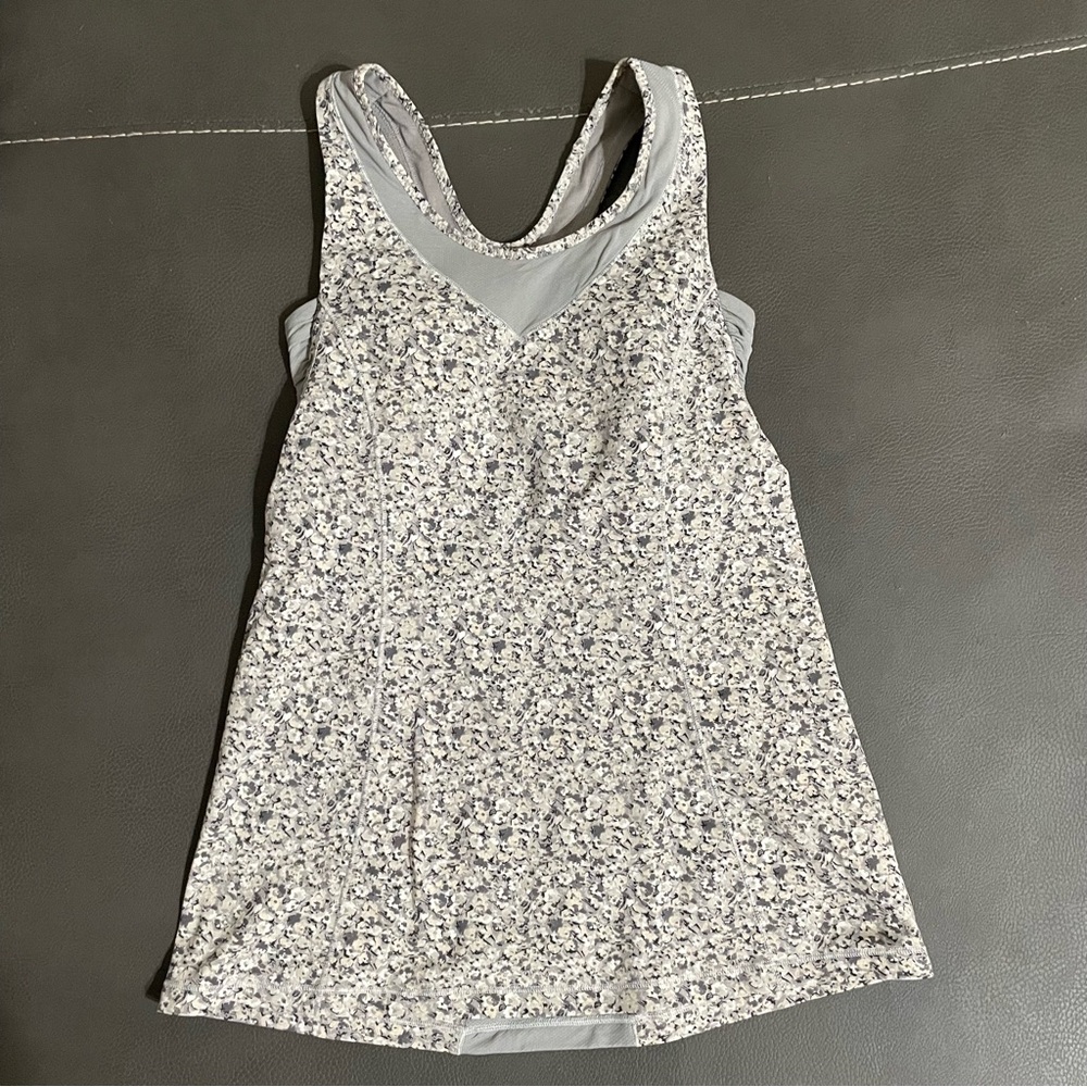 Lululemon No Limits Tank | Micro Floral Print | Size Small